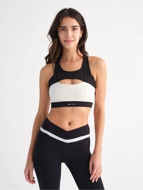 Revyve Active Elevate Cut Out Sports Bra